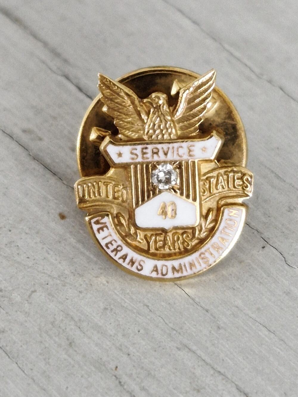 Vintage 10K Gold and Diamond US VA 43 Years of Service Pin